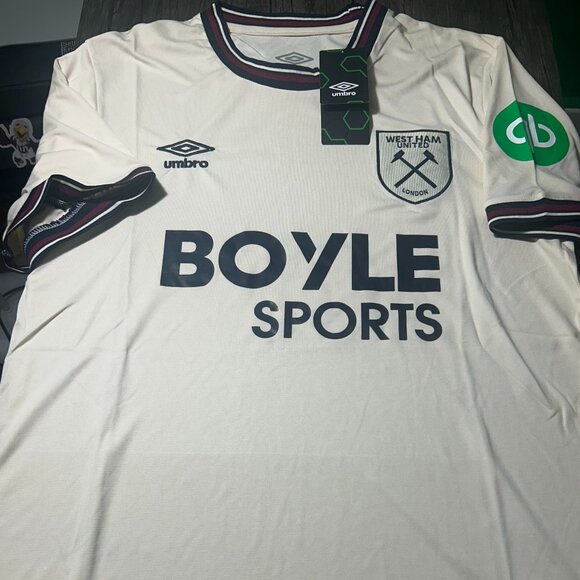 England Premier WEST HAM UNITED FC Men's JERSEY Sz M,L,XL,2X NWT by Umbro - Picture 1 of 6